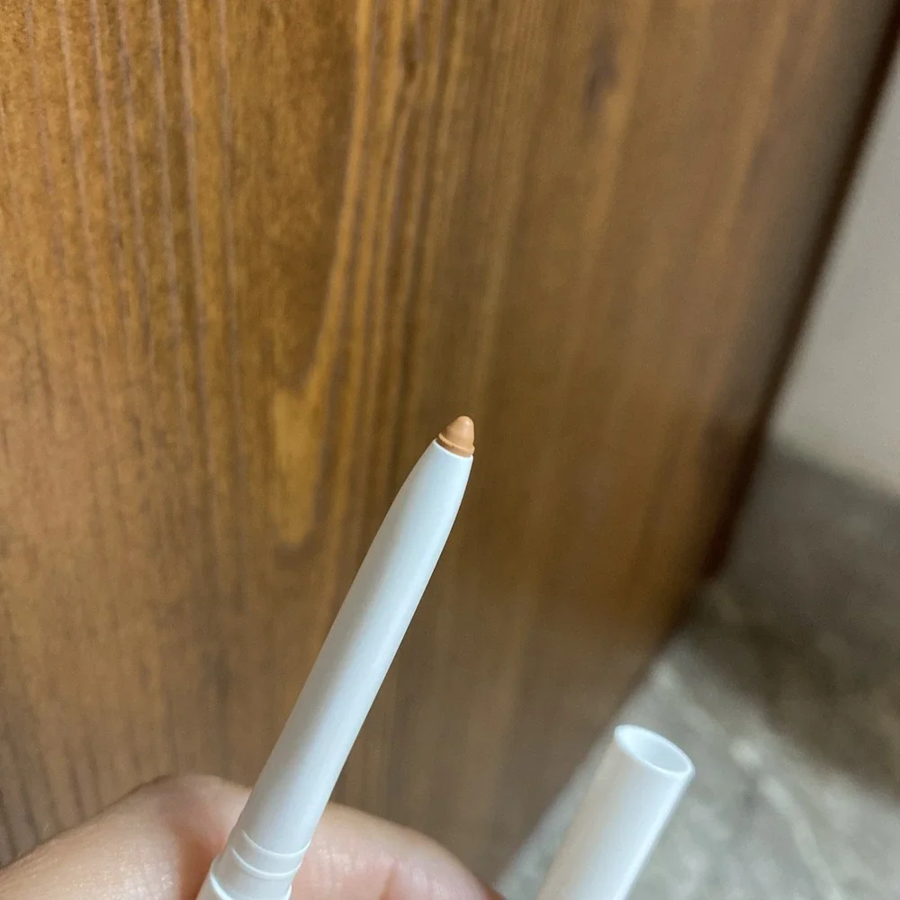 BRAND NEW‎ The Estee Edit contour lip liner Au Naturel